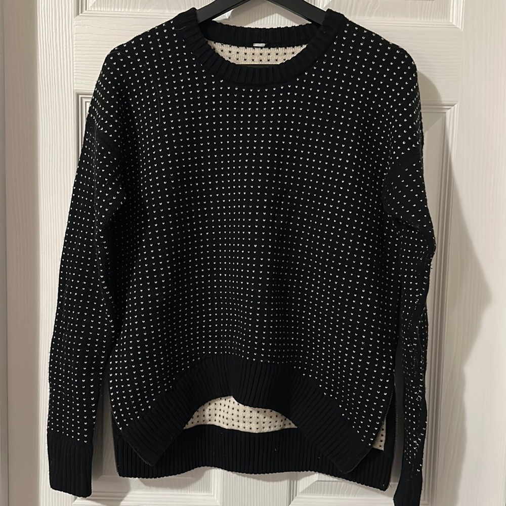 Lululemon Sweater